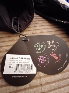 IlIluuisutamise trennipüksid ja jakket . Suurus 150 (2 foto / 3)