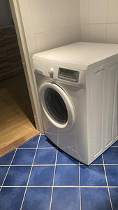 Pesumasin Electrolux Insight EWF 14981 W (2 foto / 3)