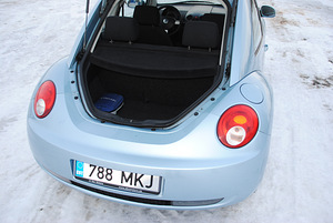 Volkswagen New Beetle Facelift 1.6 75kW (15 foto / 15)