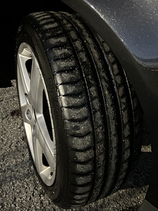Audi A4 (6 фото из 9)