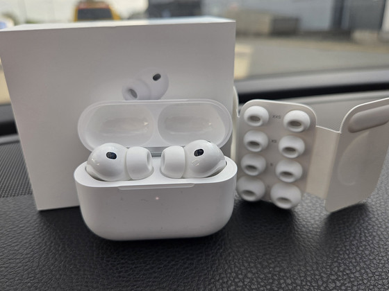 Apple AirPods Pro 3