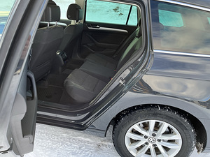Volkswagen Passat Comfortline (9 foto / 15)