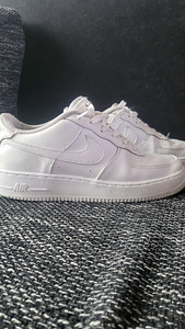 Nike airForce 1 (1 фото из 6)