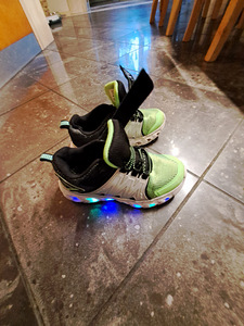 Tossud suurus 29 Skechers (1 foto / 3)