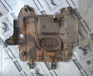 Toyota Land Cruiser 150 51405-60230 51450-60050 51405-60240 (3 foto / 4)