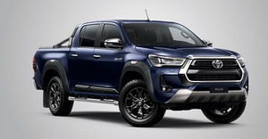 Toyota Hilux tiivalaiendid PC403-0K014 (2 foto / 2)