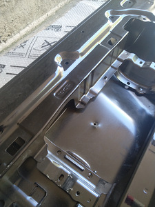 Toyota Land Cruiser 200 65061-60330 65061-60331 (7 foto / 7)
