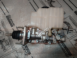 Toyota Lexus 47210-60023 04465-0W110 04466-33180 (2 foto / 7)