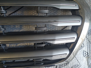 Toyota Land Cruiser 200 53101-60620 53101-60480 53101-60481 (3 foto / 3)