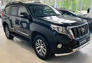 Литые диски Toyota Hilux Land Cruiser R18 (3 фото из 4)