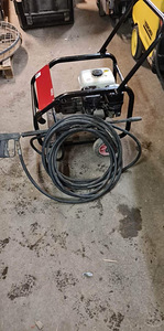 Honda survepesur (2 foto / 3)