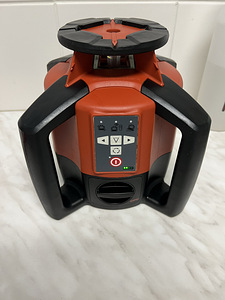Hilti pöördlaseri komplekt (3 foto / 5)