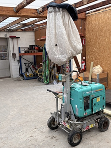 Yanmar diiselgeneraatoriga valgustusmast (2 foto / 5)