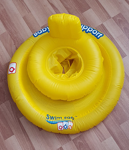 Новый круг для плавания для малыша