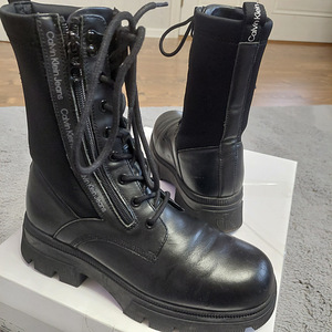 Сапоги Calvin Klein 39 (2 фото из 4)
