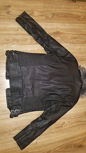 Kurtka XL - L (3 foto / 3)
