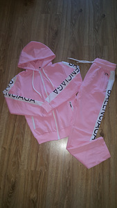 КОСТЮМ S, L (2 фото из 2)