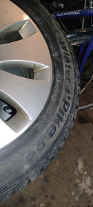 Audi Valuv R16 + 205/55 Naastrehvid (6 foto / 6)