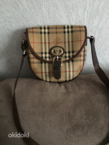 Burberrys vintage haruldane crossbody kott (foto #1)