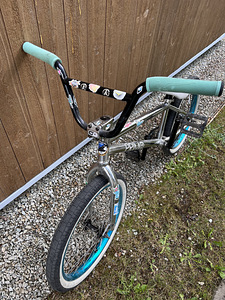 BMX Optima jalgratas noorukele (4 foto / 4)