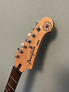 Elektrikitarr Yamaha (7 foto / 10)