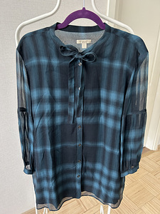 Шелковая блузка Burberry, размер XL