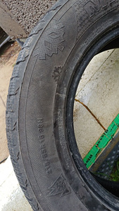 Зимние шины 215/65 R16 (1 фото из 4)