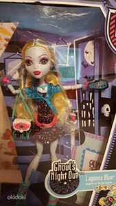 New Monster High Night Out Lagoona Blue USA (1 foto / 3)