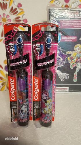 Monster High Зубная щетка для детей (фото #1)