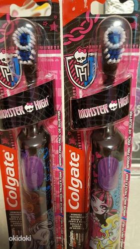 Monster High Зубная щетка для детей (фото #2)