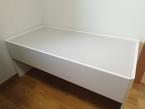 IKEA panipaigaga tegevuslaud DUNDRA (2 foto / 5)