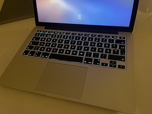 MacBook Pro Retina 13” A1502 Early 2015 (1 foto / 3)