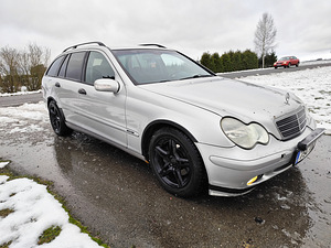 Mercedes Benz w203 2.1cdi 85kw (5 foto / 12)