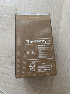 Проектор Samsung Freestyle (2 фото из 2)