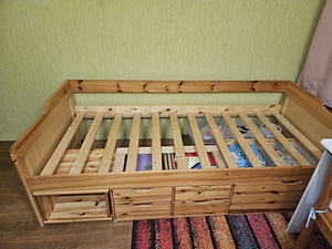 Кровать 90x200 (2 фото из 2)