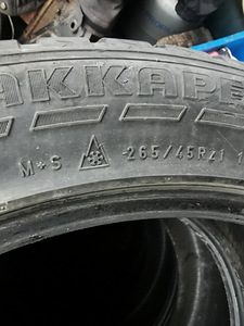 265/45/21 Hakkapeliitta 7 SUV (3 foto / 8)