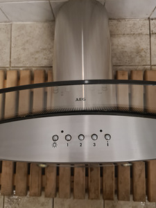 Õhupuhasti AEG DD8692-m / 90cm (7 foto / 10)