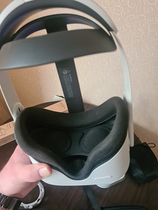 Oculus Quest 2 VR / 128gb + palju lisavarustust (3 foto / 9)