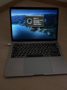 ET KLAVITAUR MacBook Pro 13” 2017 i5/8Gb/256Gb Space Grey (1 foto / 2)