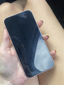 iPhone 13 128 GB (2 foto / 4)