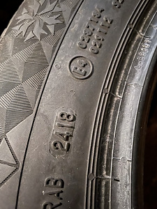 Continental 215/60 r16 (6 фото из 7)