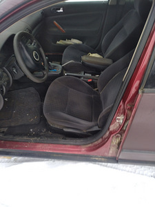 Volkswagen Passat (6 foto / 6)