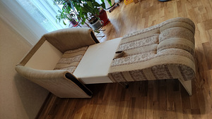 Кресло кровать (2 фото из 2)