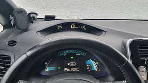 Nissan Leaf 2014 (4 foto / 4)