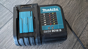 MAKITA laadija (1 foto / 1)
