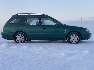 Toyota Corolla 1.6 81kW (5 foto / 13)