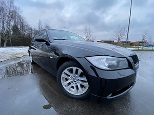 BMW 320i E90 110 кВт (1 фото из 10)