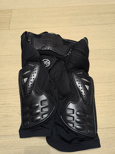 Kaitse Powerslide Pro L
