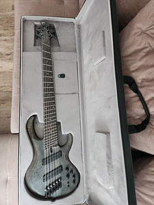 Ibanez BTB806MS bass kitarr (4 foto / 8)