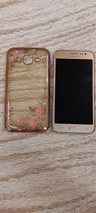 Samsung Galaxy J5 (1 foto / 4)